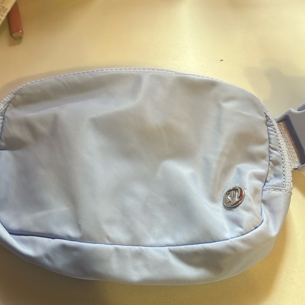 Lululemon belt bag